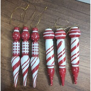 Handcrafted Red White Primitive Wood Spindle Christmas Ornaments Lot Of 6 B13